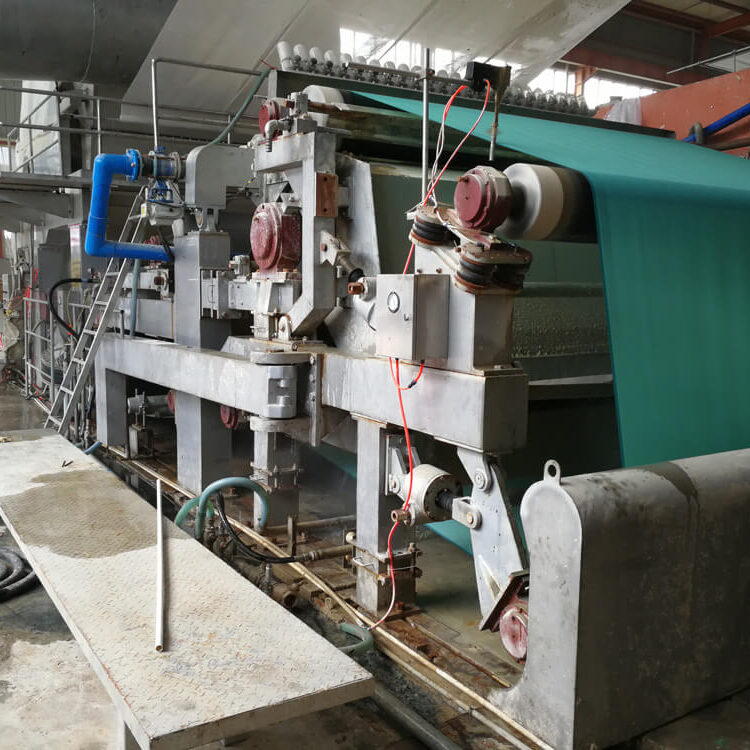 paper making machine (1) paper making machine (1)